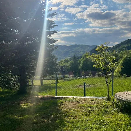Maly Tiny W Gorach Z Kominkiem , Ferienhaus